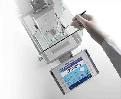 Весы микро, 52 г / 10 мкг и 11 г / 2 мкг, XP56DR, внутренняя калибровка, Mettler Toledo