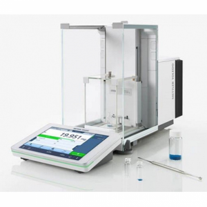 Весы аналитические с внутренней калибровкой, 120 г/0,1 мг, 41/0,01 мг, XPR105DR. Mettler Toledo